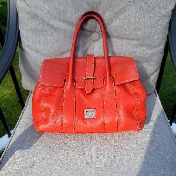 Dooney & Bourke coral satchel VGUC - Picture 9 of 11